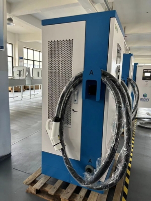 Giá tốt. 500V 750V Mã thẻ gạt 120KW DC EV sạc cho xe năng lượng mới trực tuyến